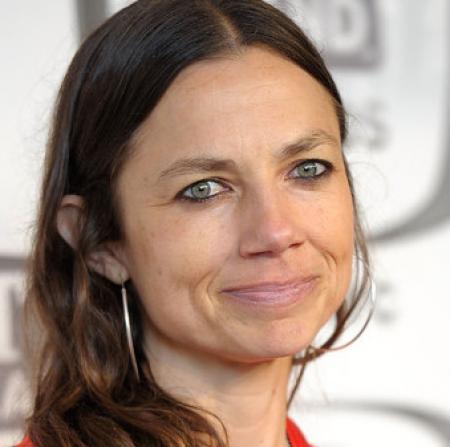 Justine Bateman Net Worth 2022: Hidden Facts You Need To Know!